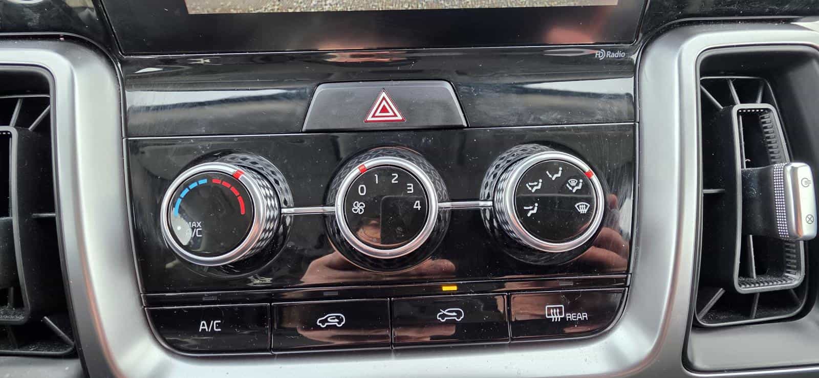 2023 Kia Sorento LX Premium *AWD *SIÈGES CHAUFFANTS *CARPLAY *BLUETOOTH - Image 24