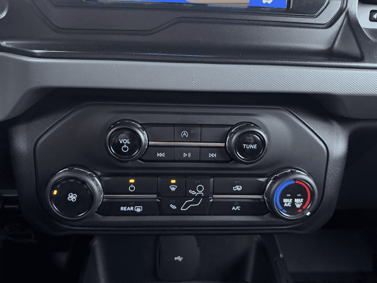 Image 18 Ford Bronco de base 4 portes 4x4 2021