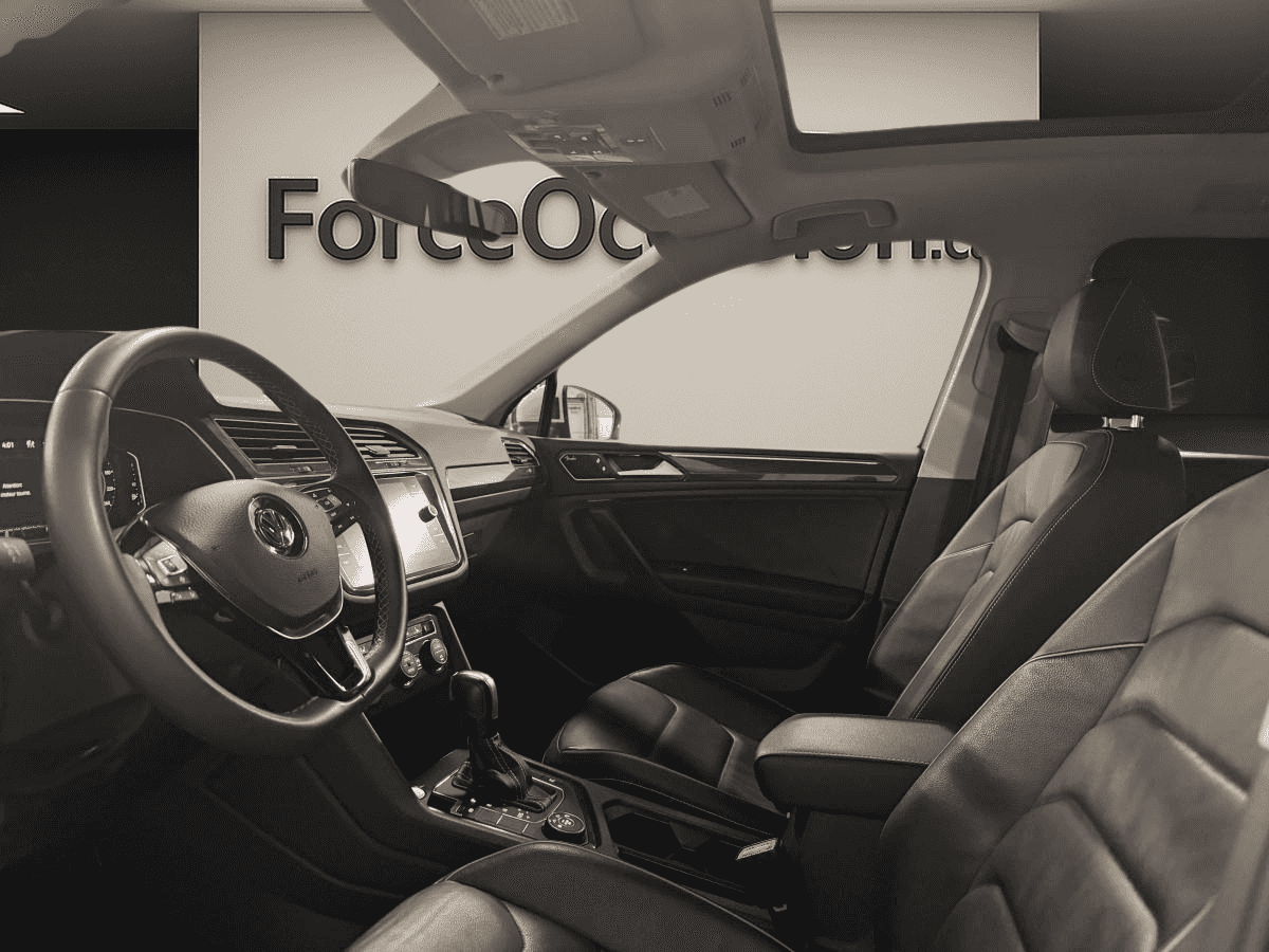 2021 Volkswagen Tiguan Highline 4MOTION - Image 10