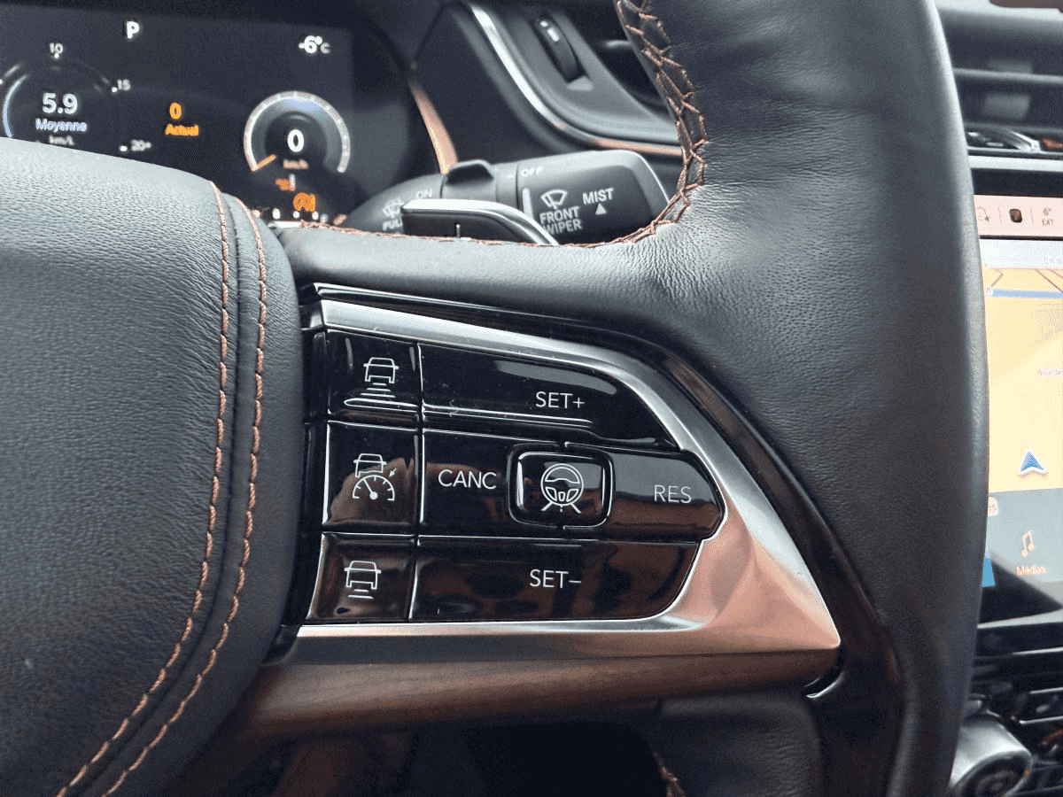 2022 Jeep Grand Cherokee L Summit 4x4 - Image 15