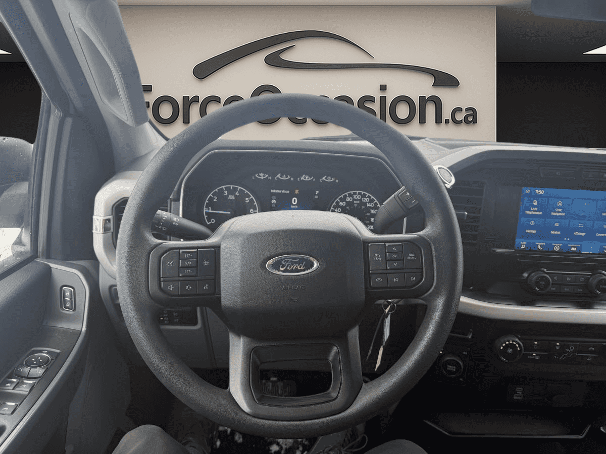 Image 13 Ford F-150 XLT cabine SuperCrew 4RM caisse de 5,5 pi 2023