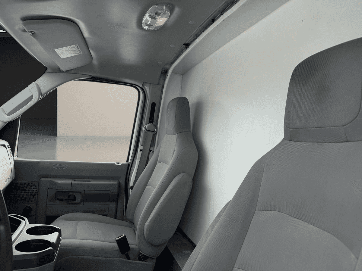 2021 Ford E-450 E-450 158 po RARJ - Image 13