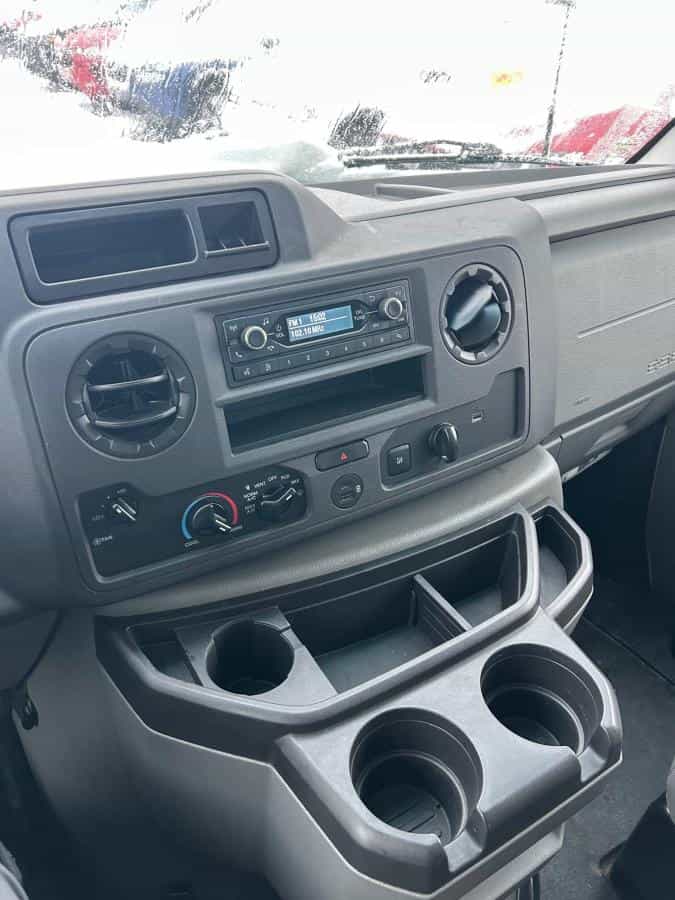 2023 Ford E-450 E-450 158 po RARJ - Image 17