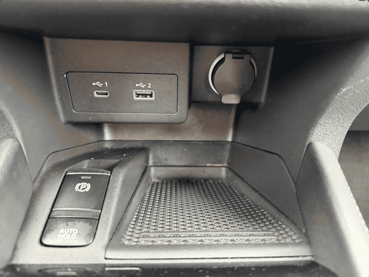 2024 Nissan Kicks Sv Ta - Image 18