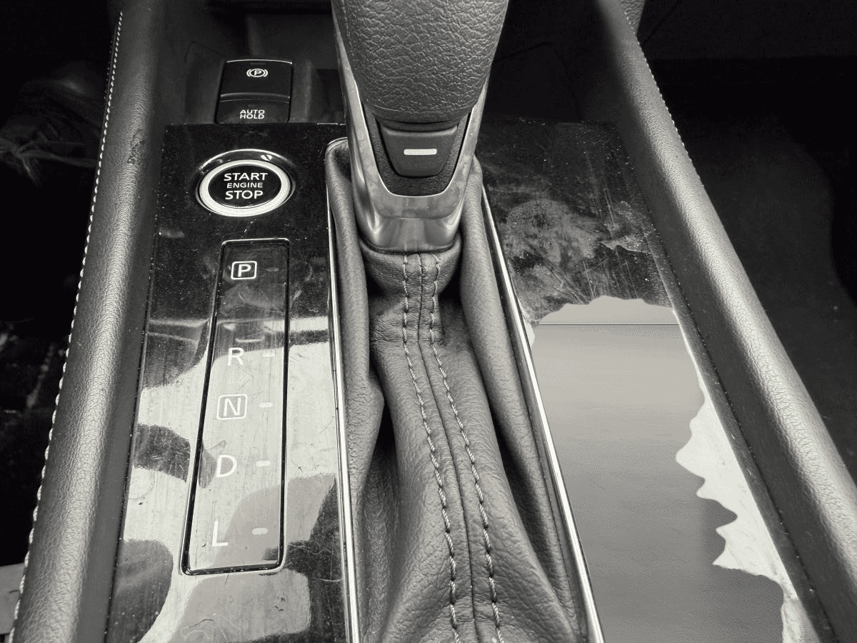 2024 Nissan Kicks Sv Ta - Image 19