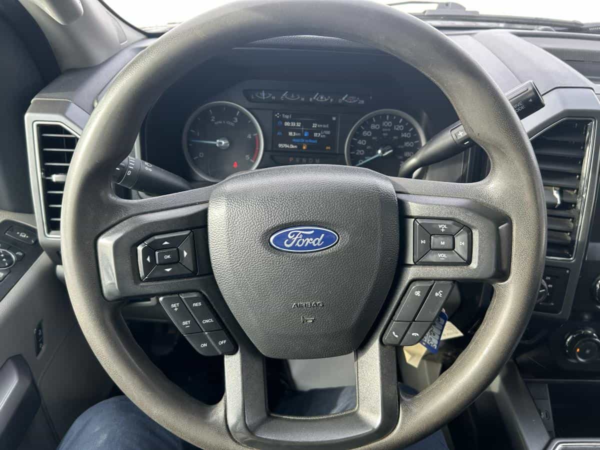 Image 15 Ford Super Duty F-250 SRW XLT cabine double 4RM caisse de 6,75 pi 2022