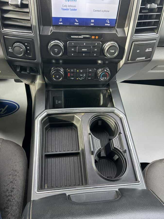 2022 Ford Super Duty F-250 SRW XLT cabine double 4RM caisse de 6,75 pi - Image 21