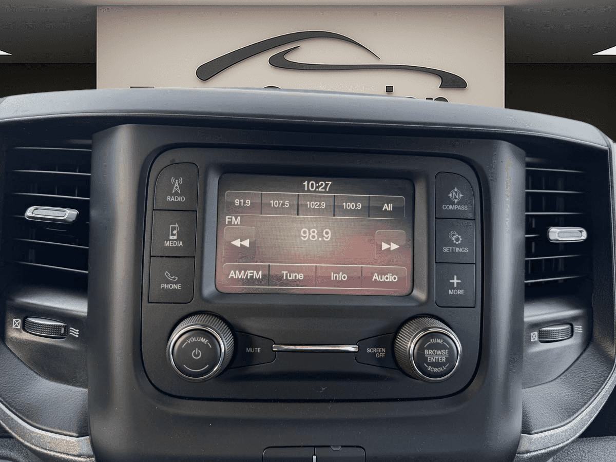 2024 RAM 2500 Tradesman cabine simple 4x4 caisse de 8 pi - Image 17