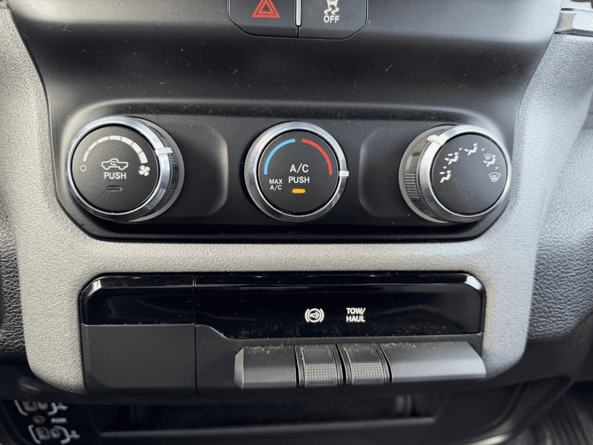 Image 18 RAM 2500 Tradesman cabine simple 4x4 caisse de 8 pi 2024