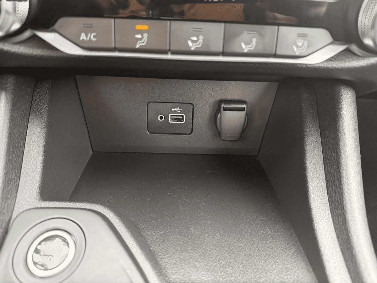 2023 Nissan Sentra Sv Cvt - Image 18