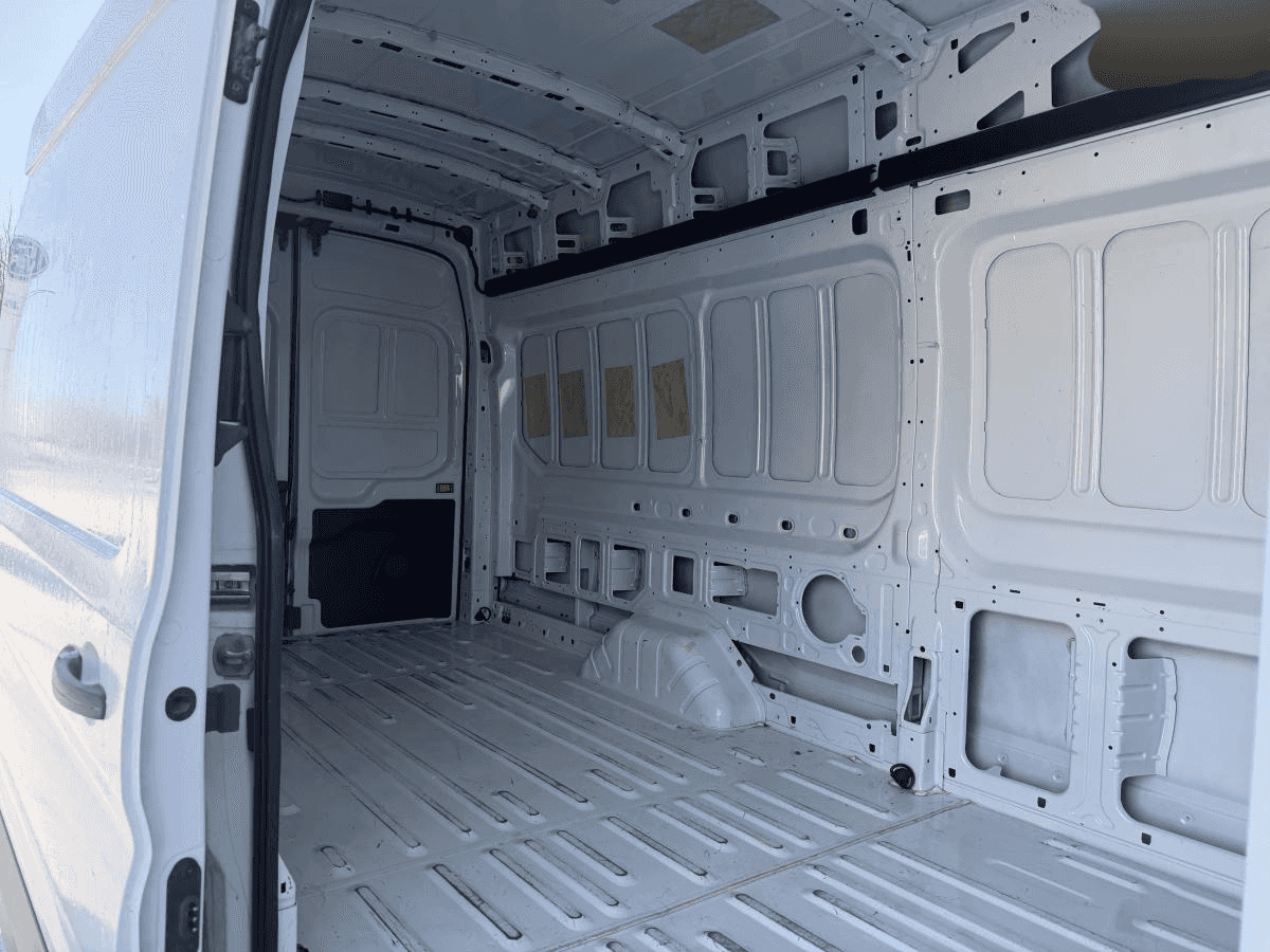 2023 Ford Transit Cargo Van T-250 EL PA toit surélevé 148 po PNBV de 9 070 lb - Image 5