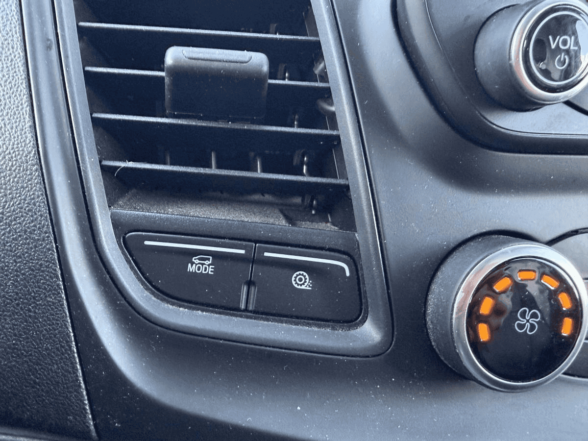 Image 19 Ford Transit Cargo Van T-250 EL PA toit surélevé 148 po PNBV de 9 070 lb 2023