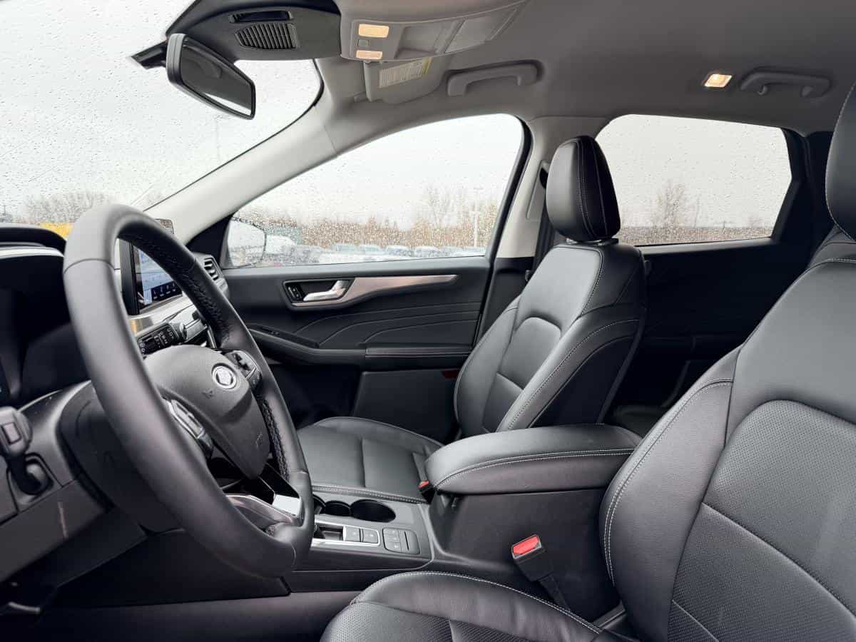 Image 2 Ford Escape Titanium TI 2022