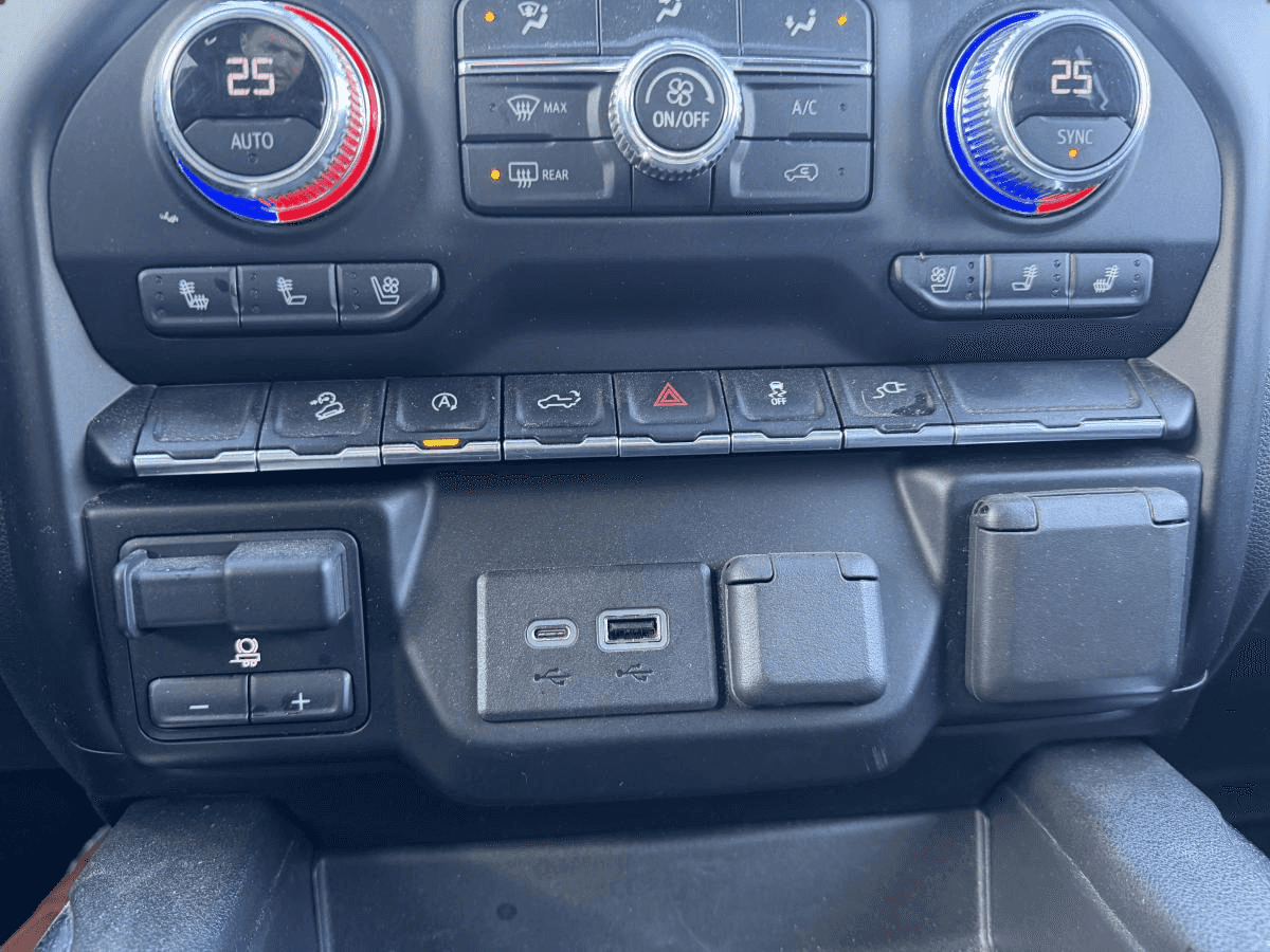 Image 20 GMC Sierra 1500 AT4 cabine multiplace 4RM 157 po 2021