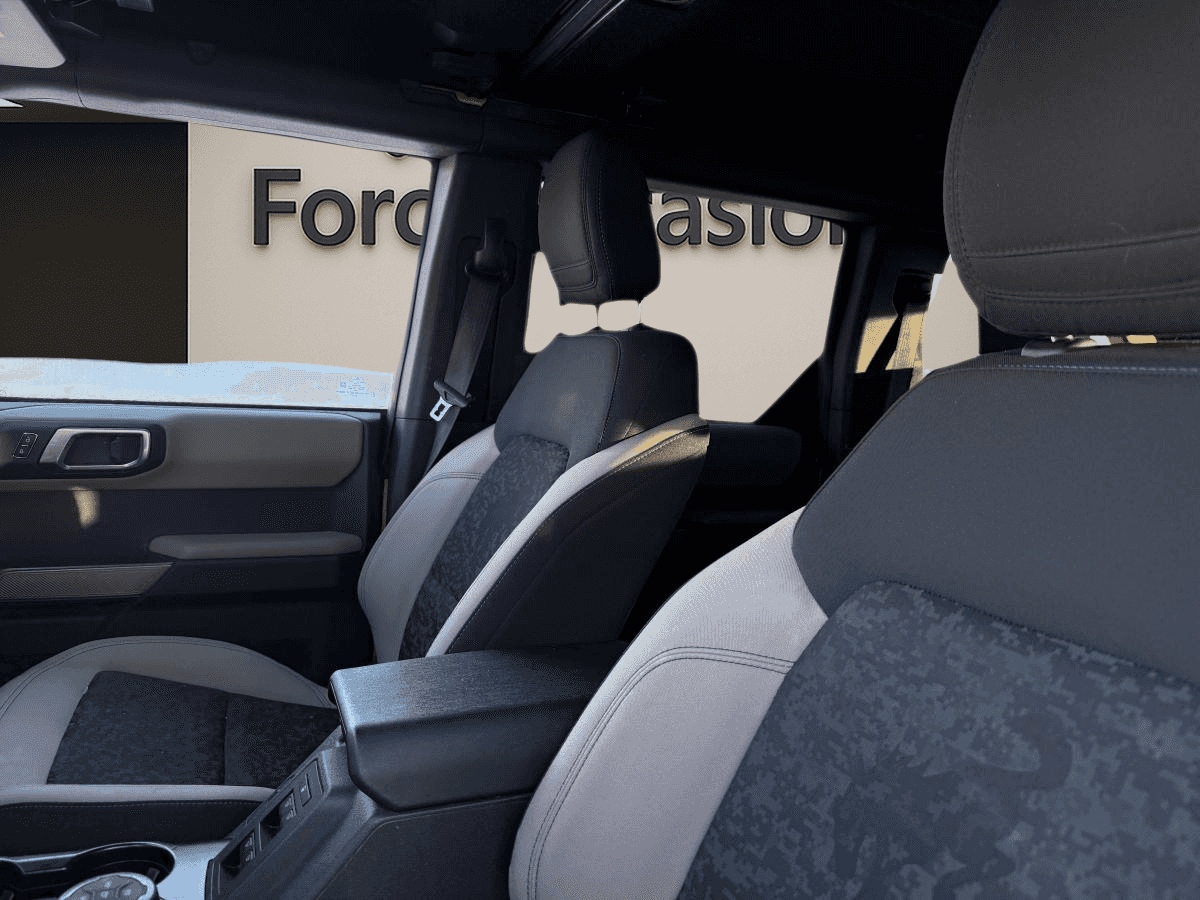 2021 Ford Bronco Wildtrak évolué 4 portes 4x4 - Image 11