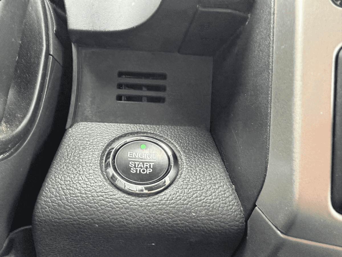 Image 21 Ford Super Duty F-250 SRW LARIAT cabine 6 places 4RM caisse de 6,75 pi 2022