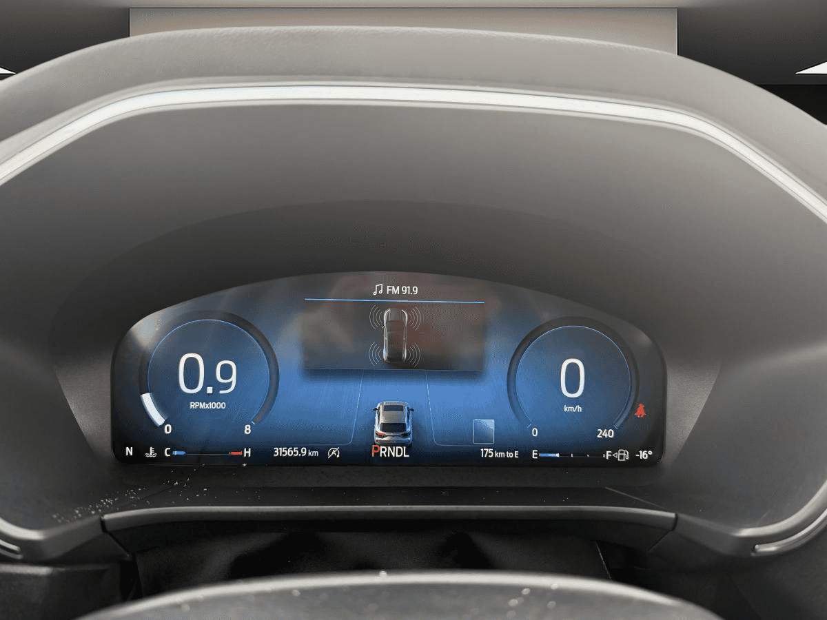 Image 15 Ford Escape Platinum TI 2025