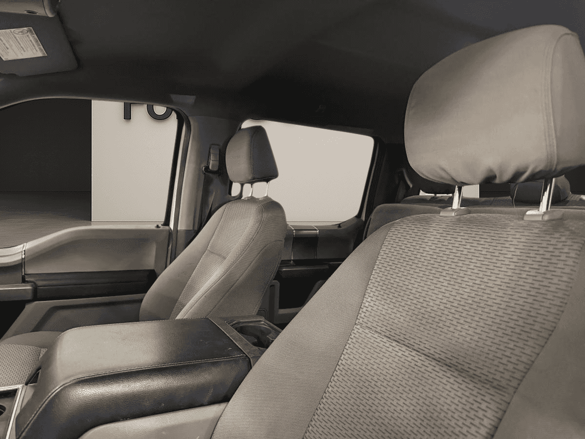 2022 Ford Super Duty F-250 SRW XLT cabine 6 places 4RM caisse de 8 pi - Image 12