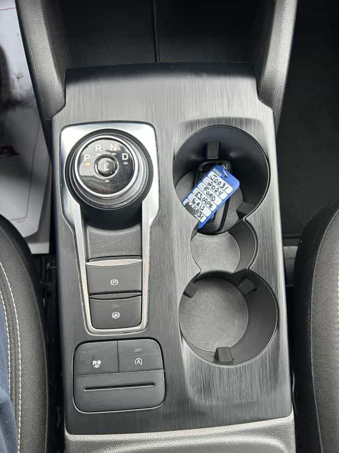 2024 Ford Escape Active TI - Image 17