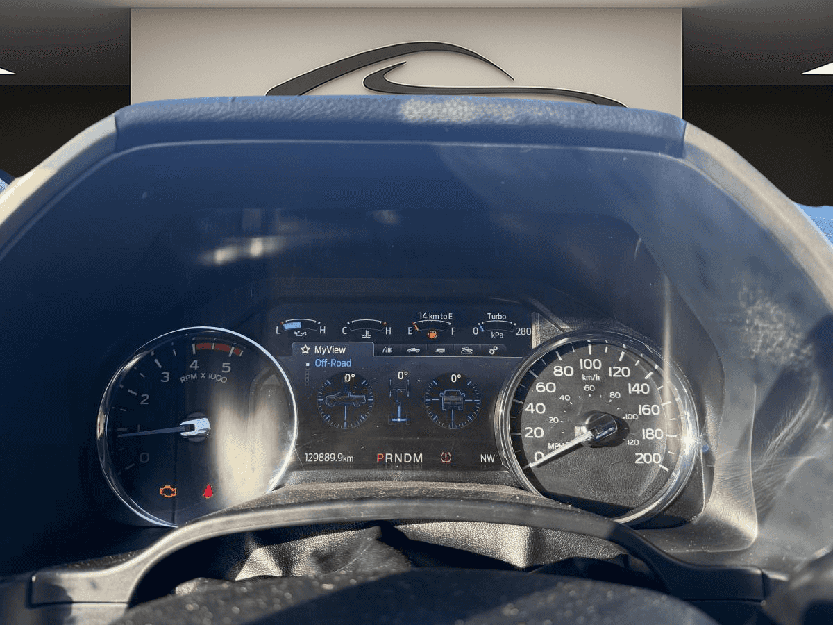 2020 Ford Super Duty F-250 SRW XLT cabine double 2RM caisse de 6,75 pi - Image 16