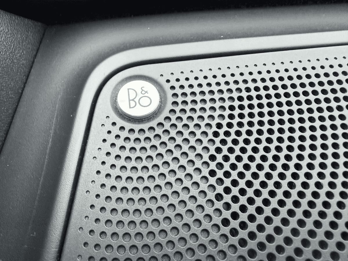 2022 Ford Bronco Outer Banks - Image 15