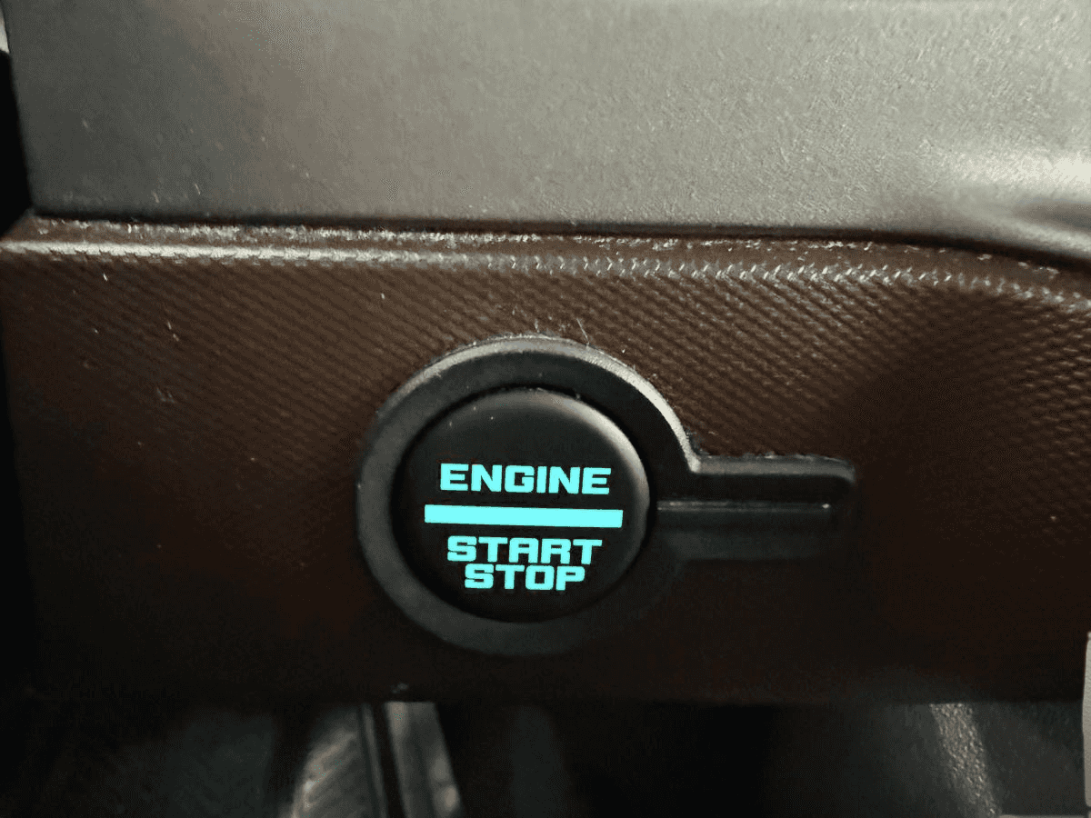 2022 Ford Bronco Outer Banks - Image 17