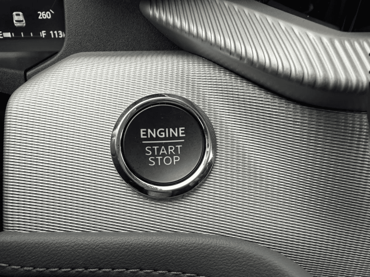 2025 Ford Explorer Active 4RM - Image 20