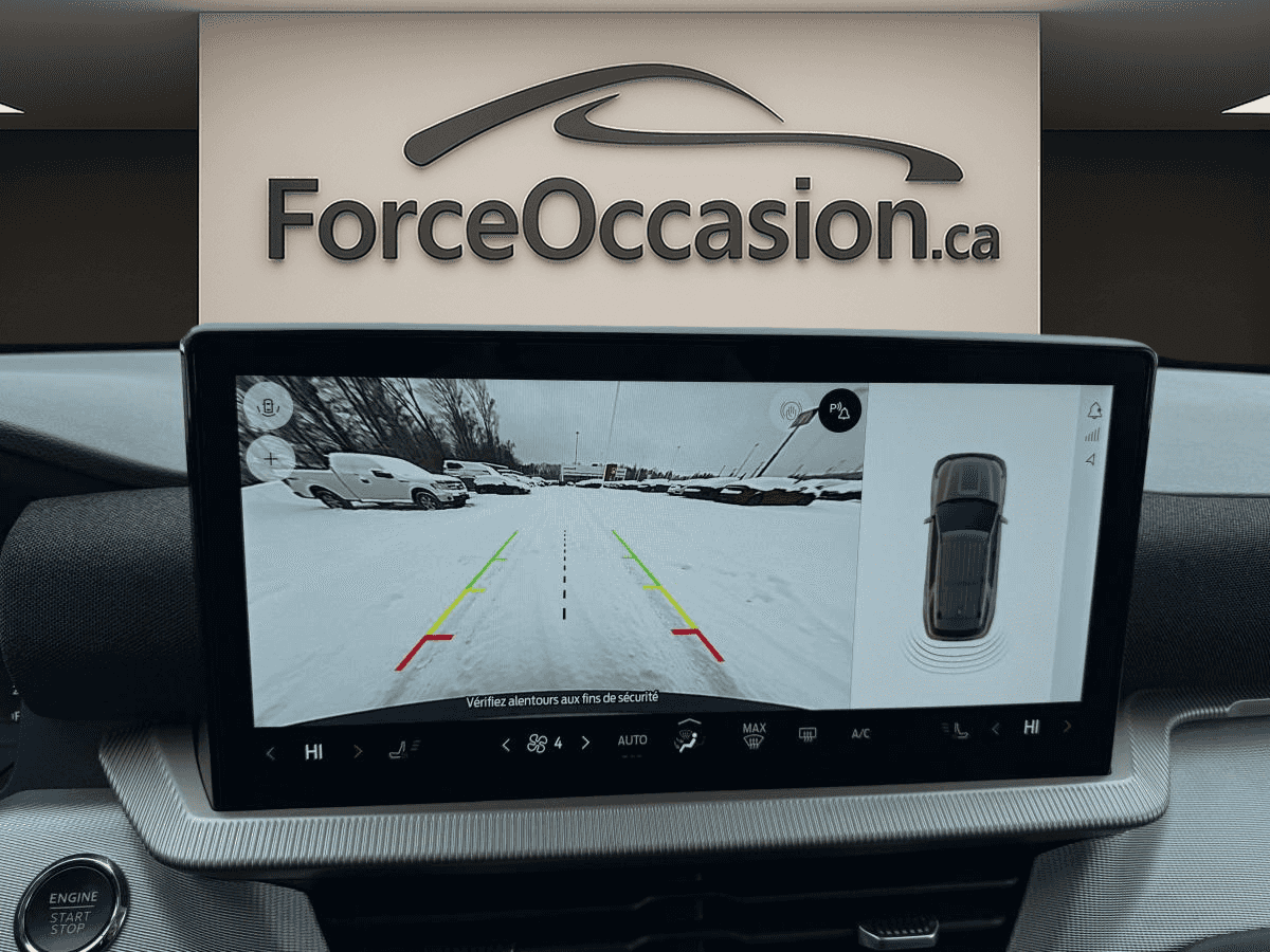 2025 Ford Explorer Active 4RM - Image 24