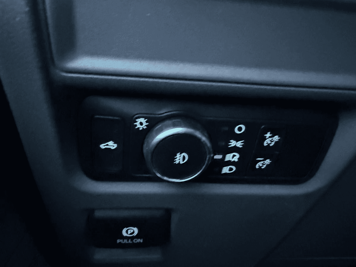 Image 11 Ford F-150 Xlt Supercrew 4X4 2022