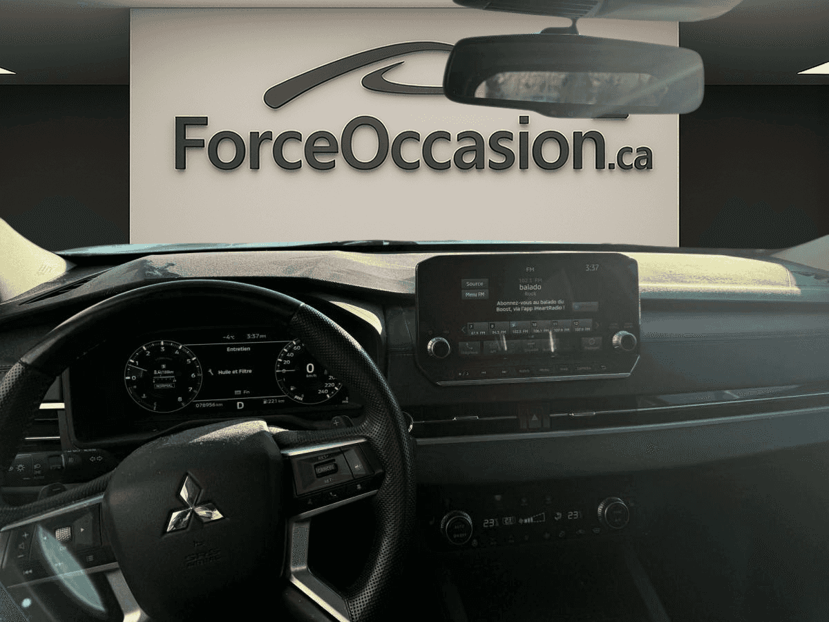 2022 Mitsubishi Outlander Sel Awd - Bas Kilometrage - - Image 11