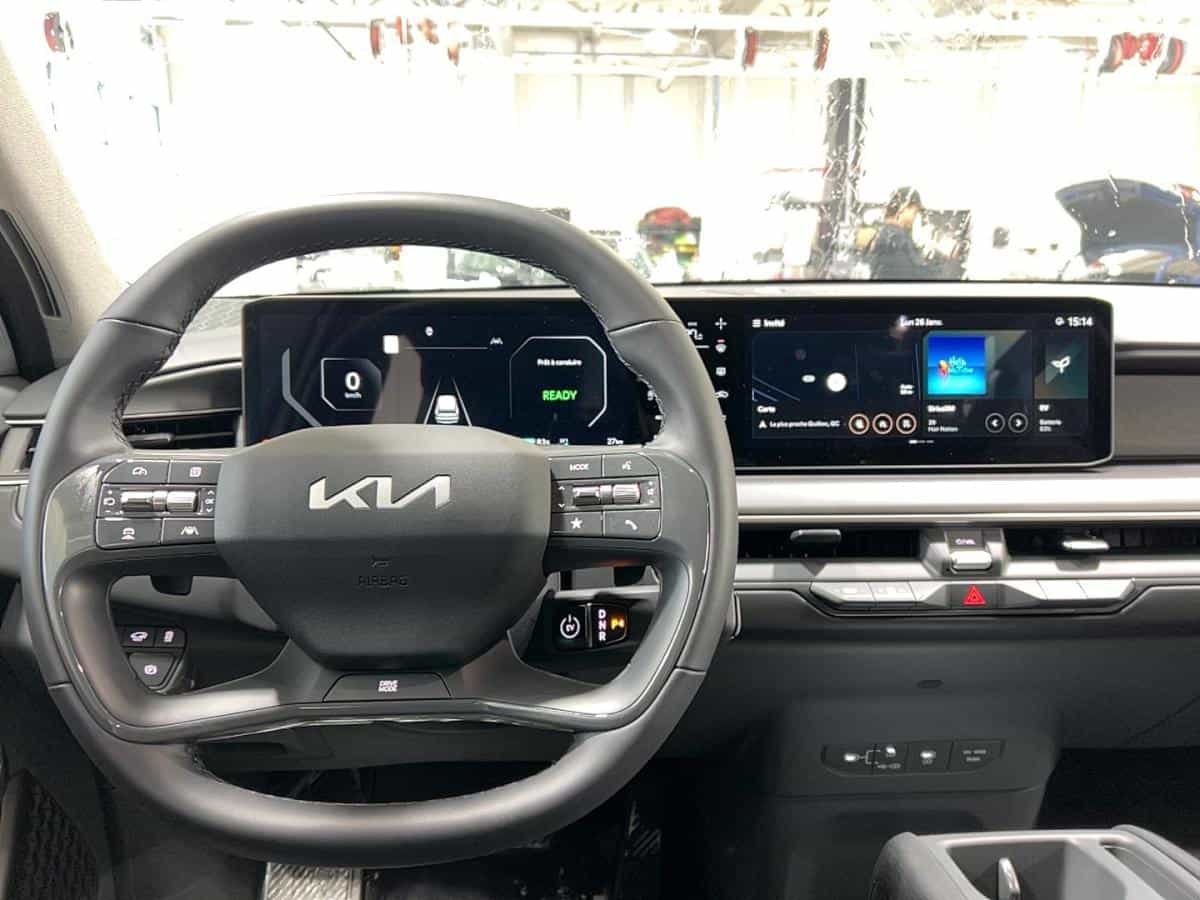 2025 Kia EV9 Wind* Gps* Volant Chauffant* Bizone* - Image 3