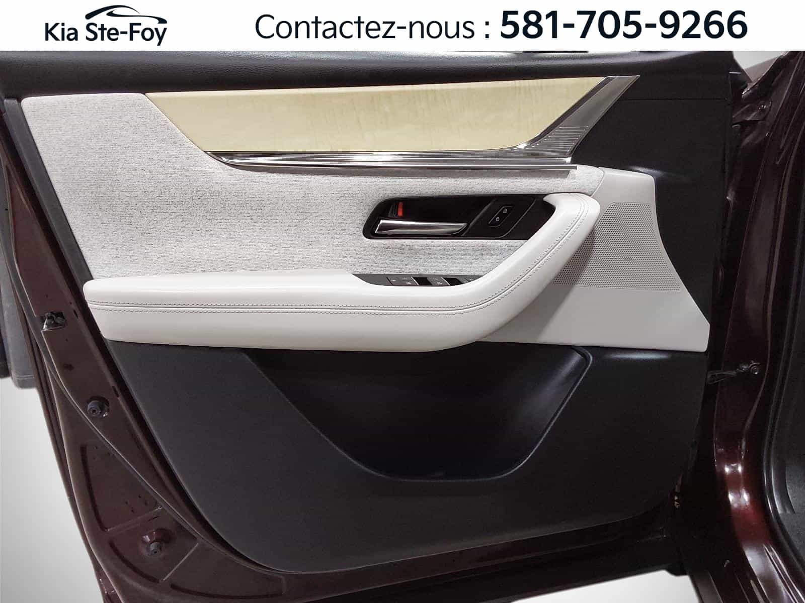 Image 16 Mazda CX-90 MHEV Signature* Awd* V6* 6Pass* Gps* Cuir* Toit Pano* Bizone* 2024