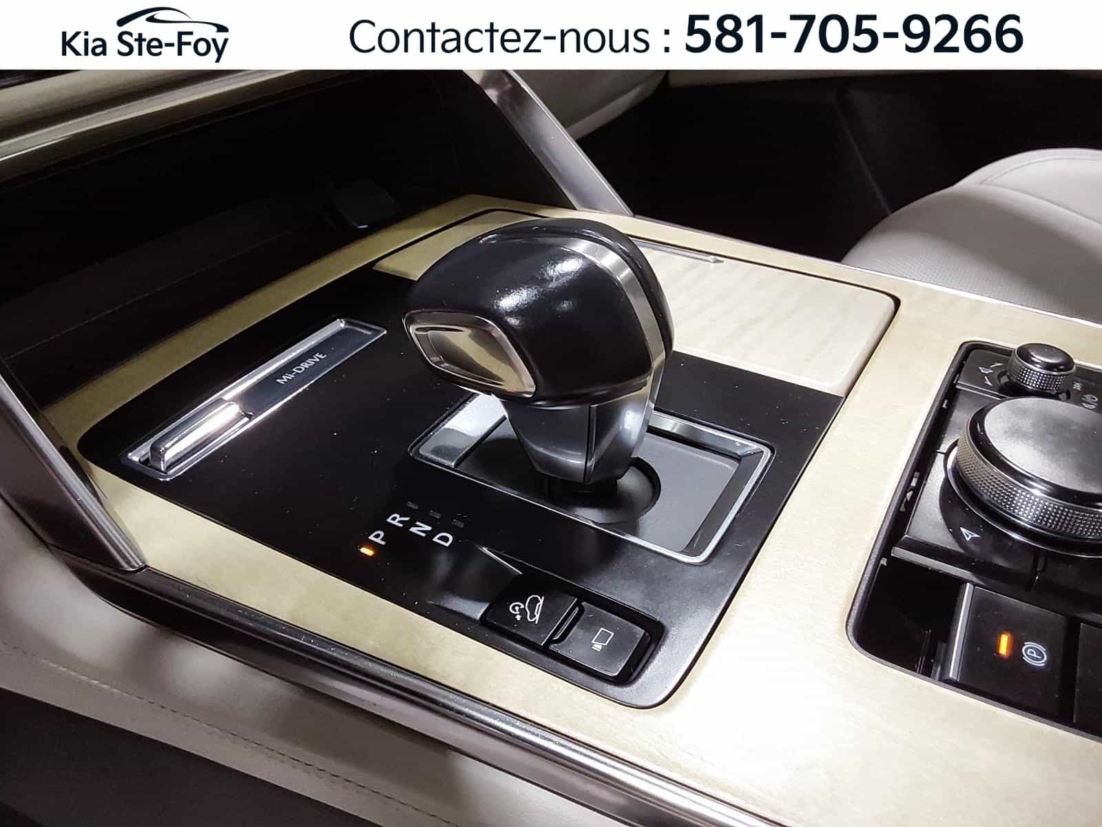 2024 Mazda CX-90 MHEV Signature* Awd* V6* 6Pass* Gps* Cuir* Toit Pano* Bizone* - Image 17