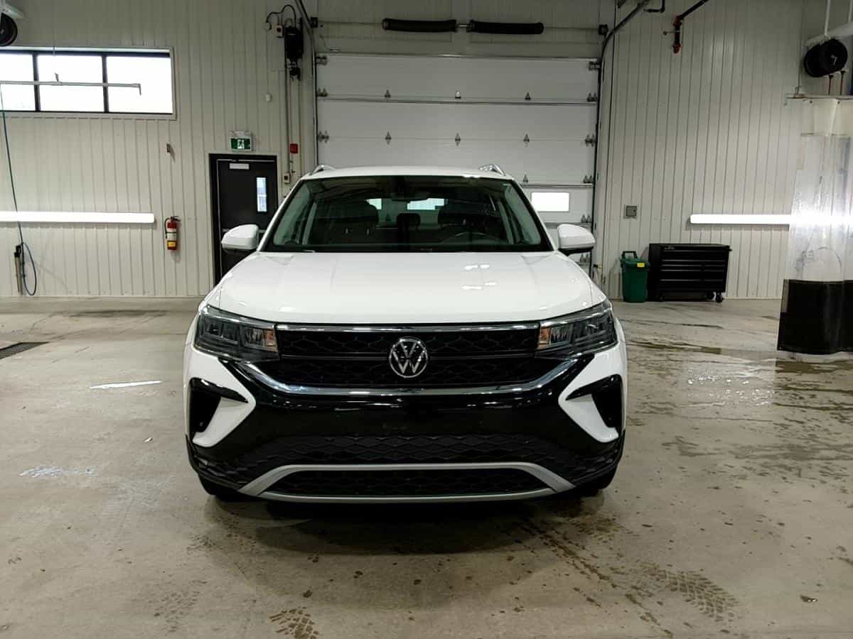 2023 Volkswagen Taos Comfortline 4Motion* Volant Chauffant* Sieges Chauffant* - Image 26