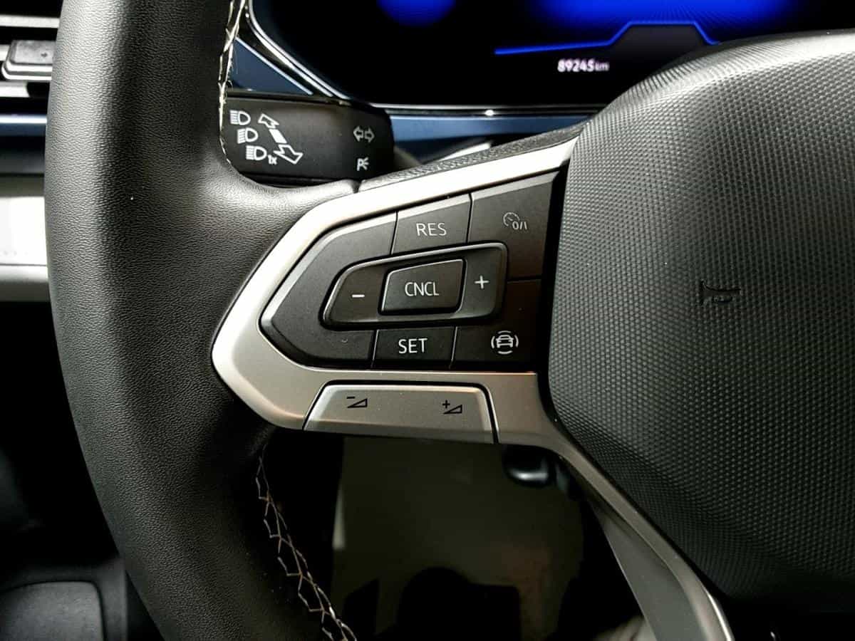 2023 Volkswagen Taos Comfortline 4Motion* Volant Chauffant* Sieges Chauffant* - Image 45