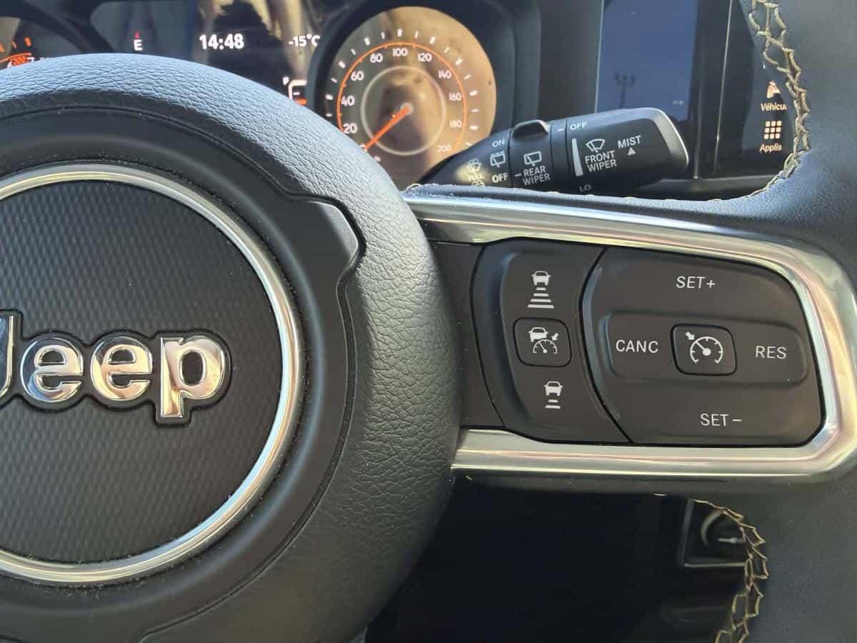 2024 Jeep Wrangler Sahara* Volant Chauffant* Sieges Chauffant* Camera* - Image 11