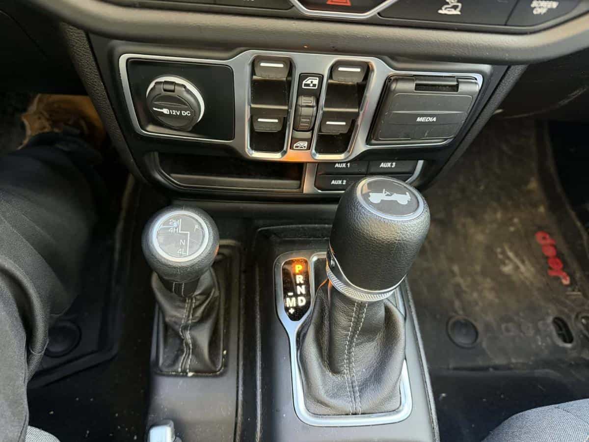 2024 Jeep Wrangler Sahara* Volant Chauffant* Sieges Chauffant* Camera* - Image 17