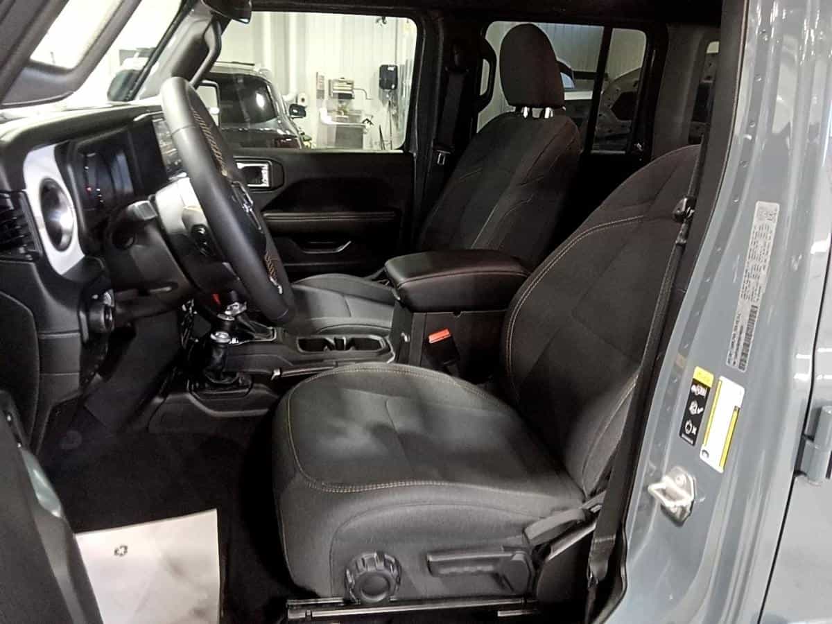 2024 Jeep Wrangler Sahara* Volant Chauffant* Sieges Chauffant* Camera* - Image 40