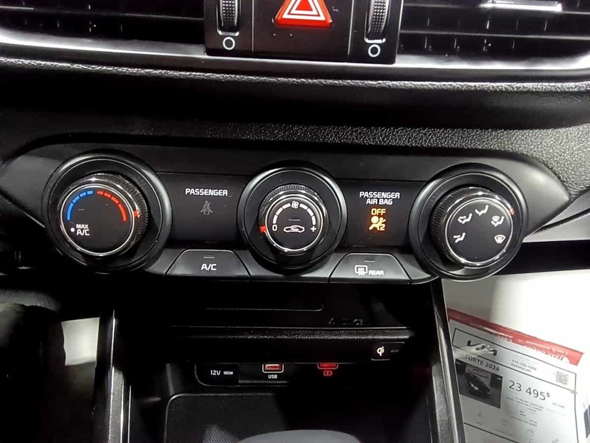 Image 24 Kia Forte Ex* Volant Chauffant* Sieges Chauffants* Camera 2024