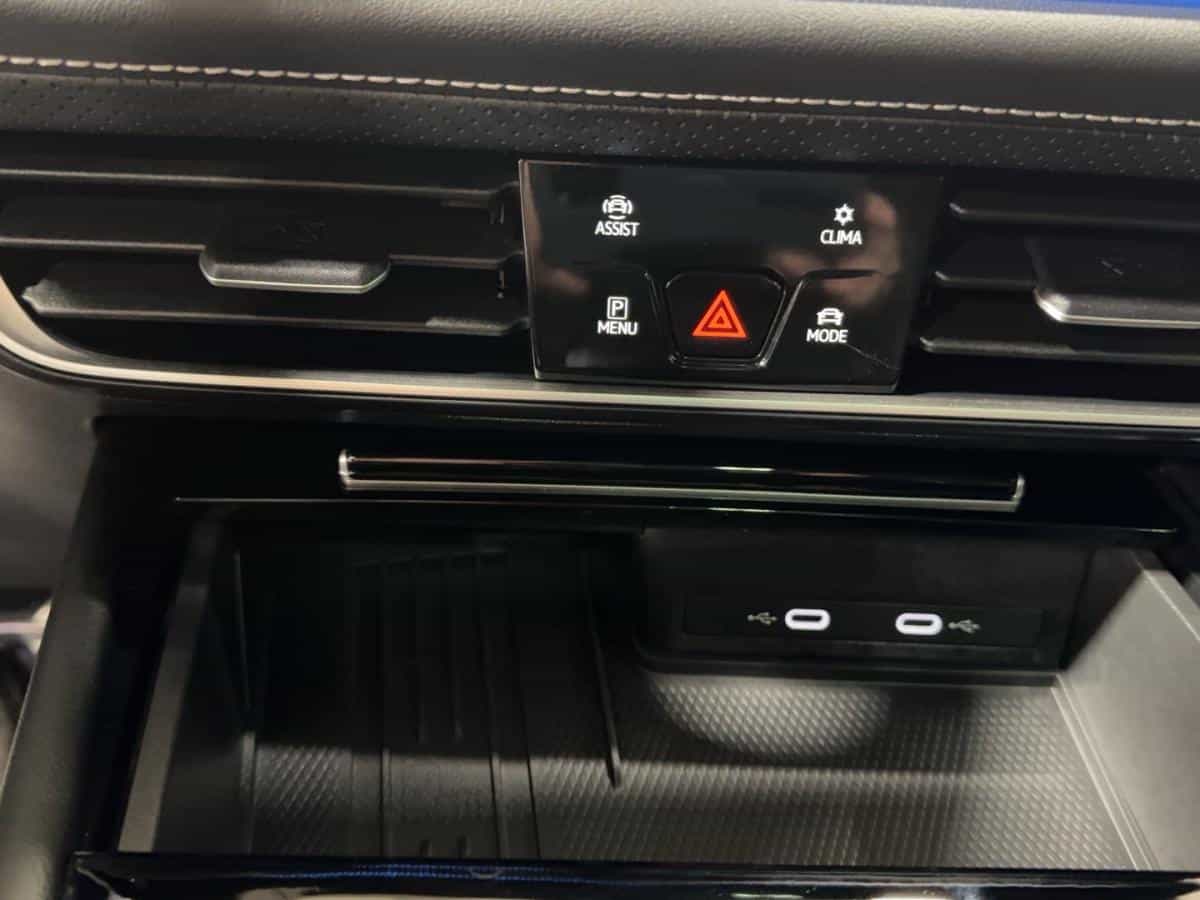 2025 Volkswagen Atlas R Line* Execline* 6Pass* Cuir* Toit Pano* Gps* - Image 29