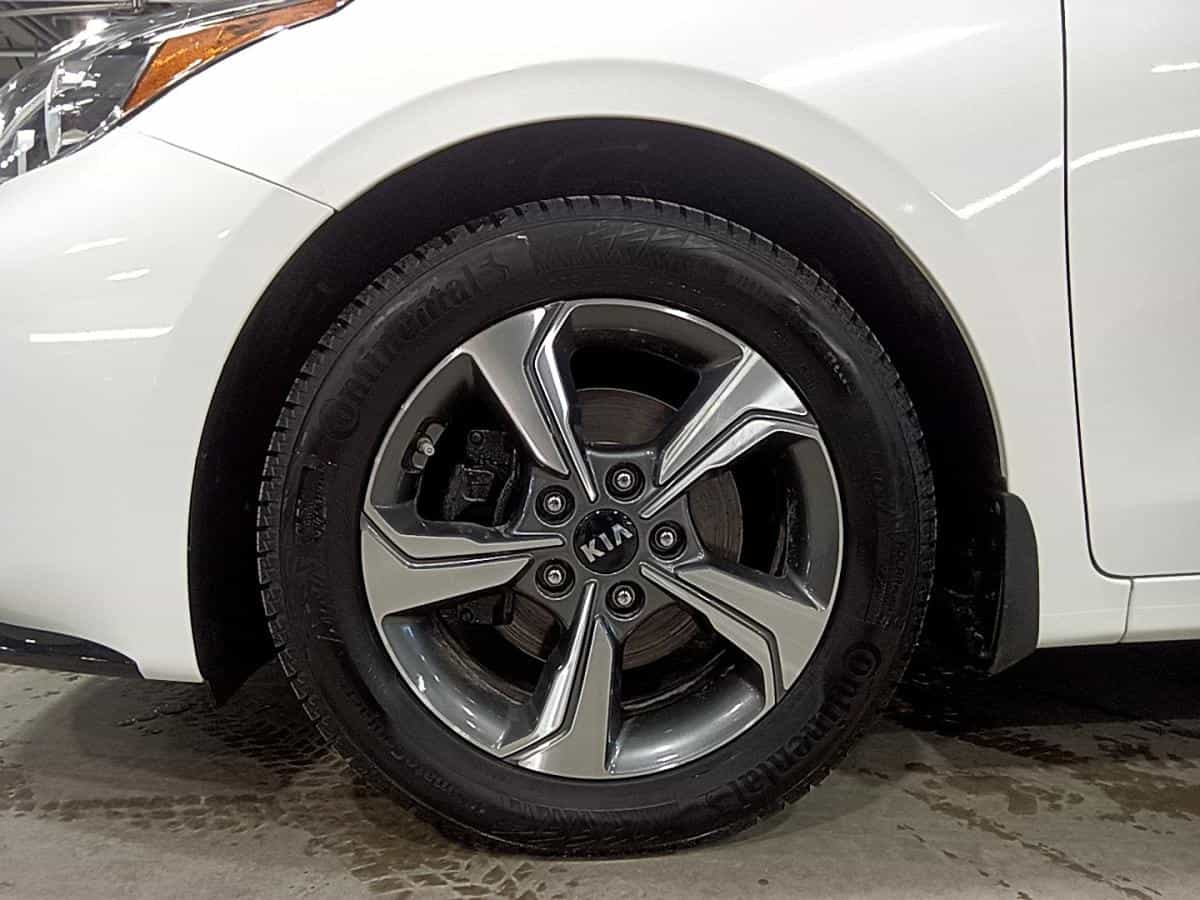 2021 Kia Forte5 Ex* Sieges Chauffants* Carplay* Camera* Cruise* - Image 8