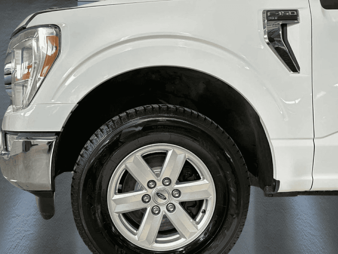 2022 Ford F-150 Xlt* 4X4* Crewcab* Camera* Bluetooth* A/C* - Image 8