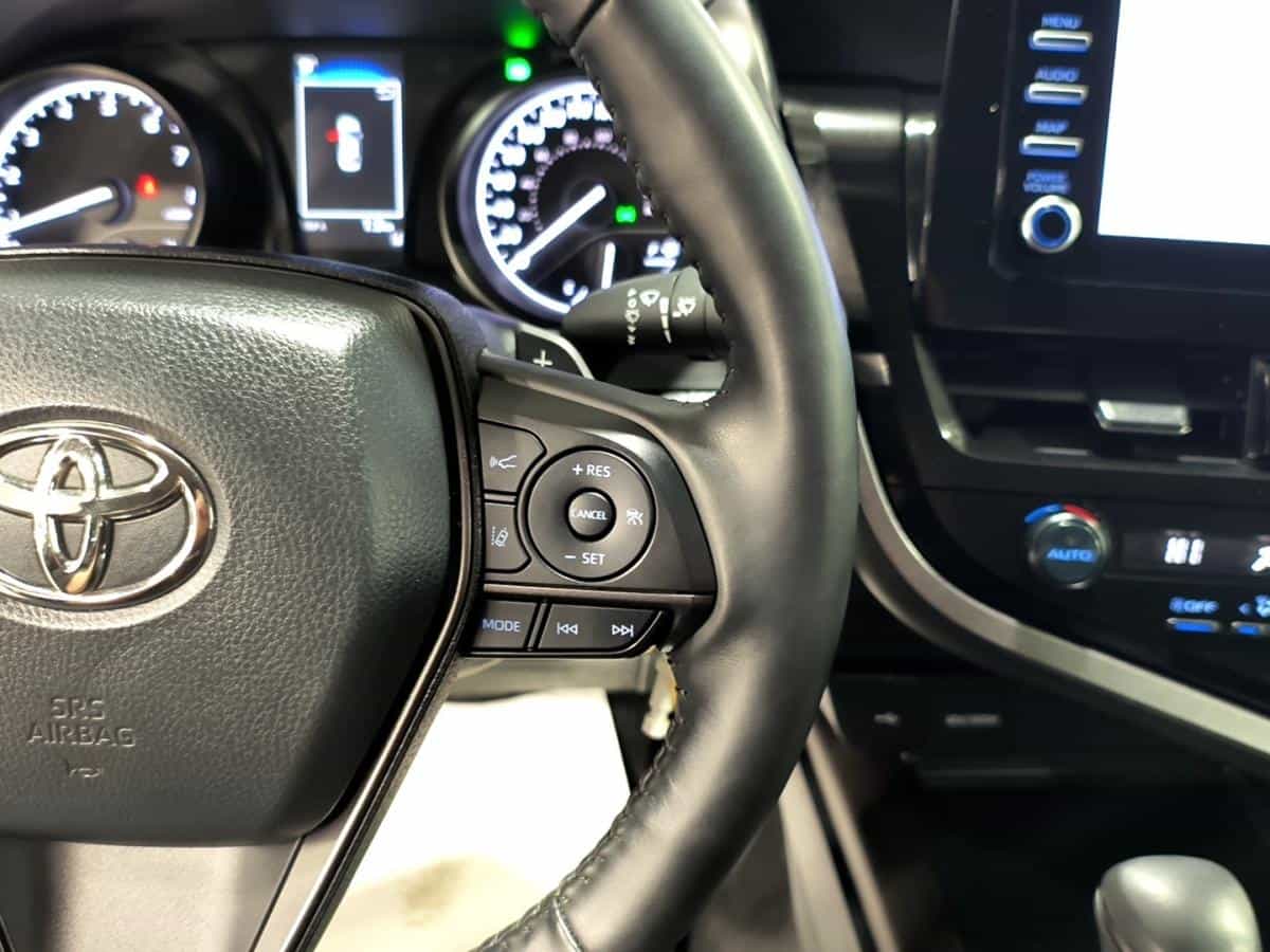 Image 25 Toyota Camry Se* Volant Chauffant* Sieges Chauffant* Camera* 2024