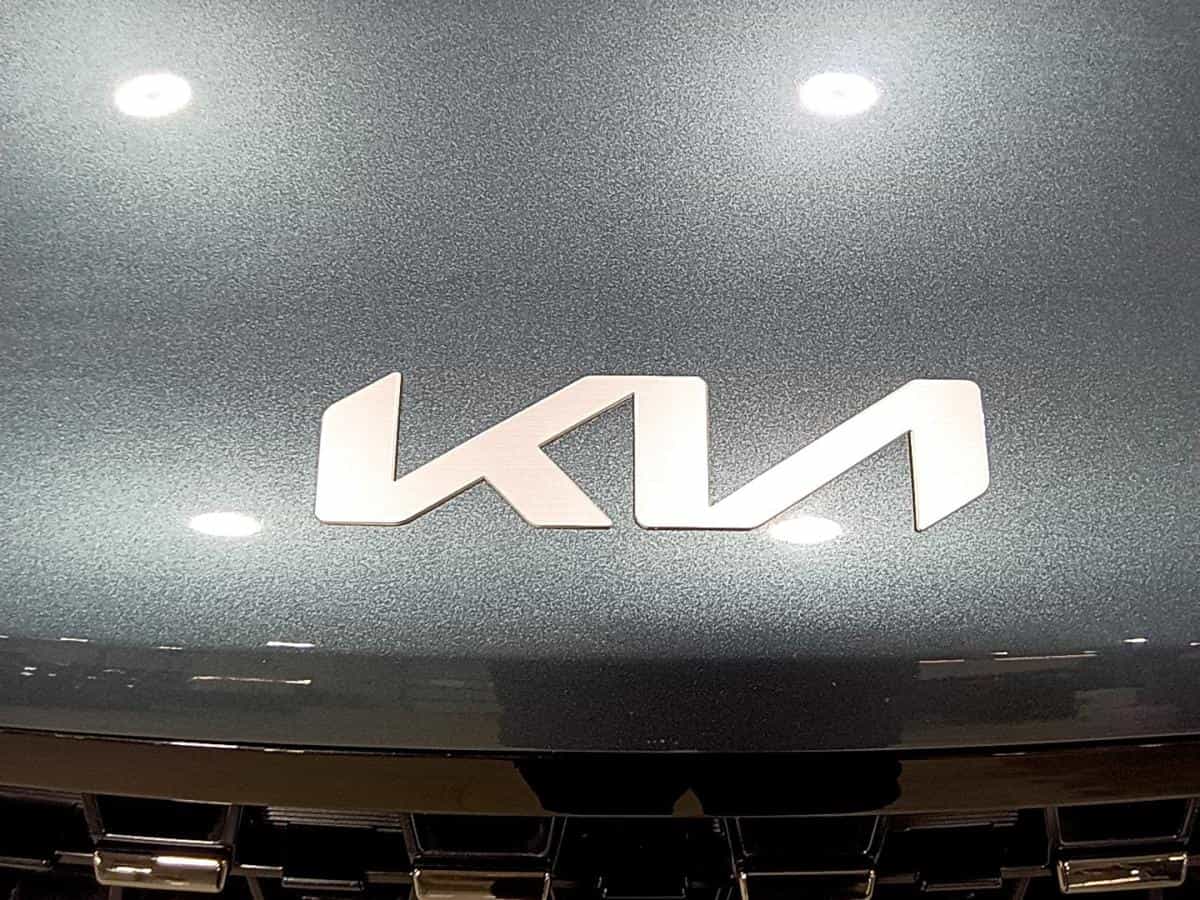 2025 Kia Carnival Ex* Sieges Chauffant* Volant Chauffant* Portes Electriques* - Image 10