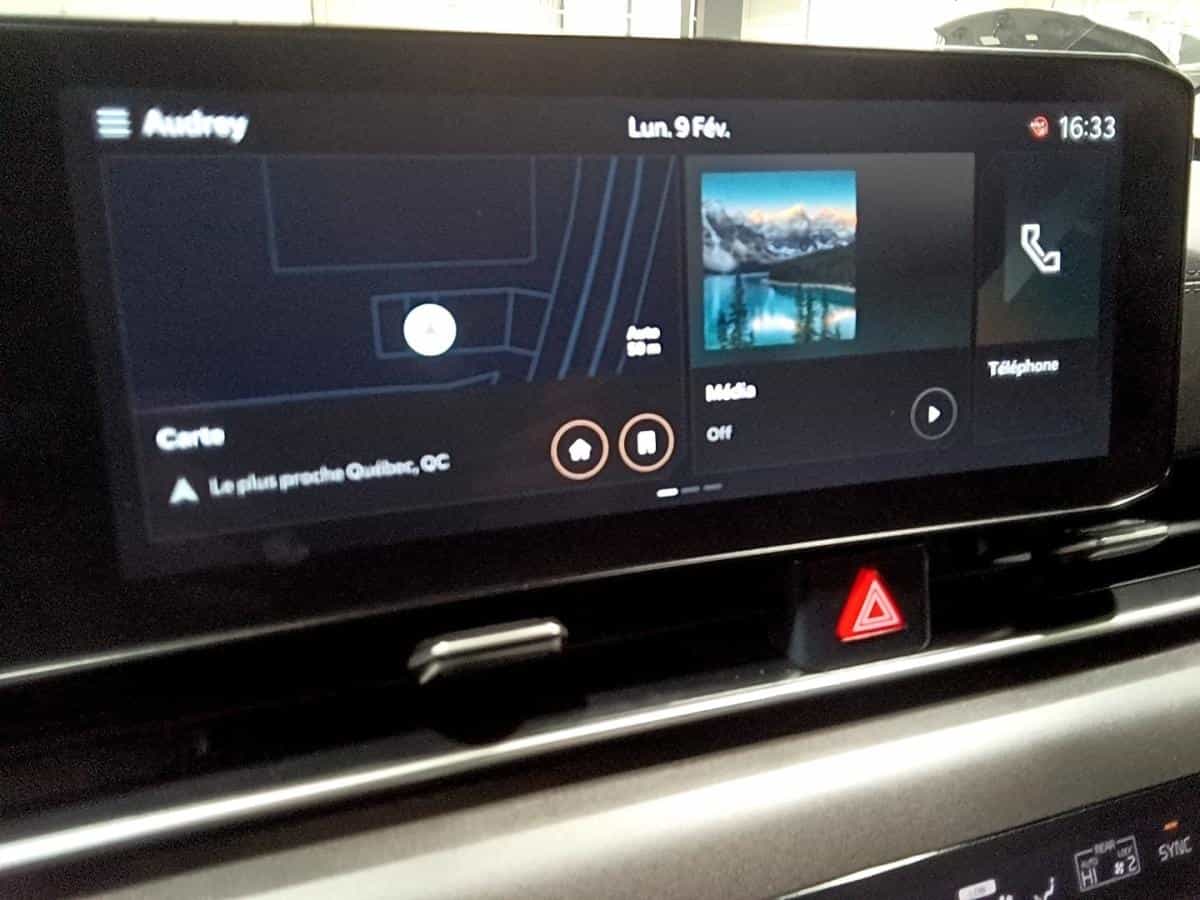 2025 Kia Carnival Ex* Sieges Chauffant* Volant Chauffant* Portes Electriques* - Image 14