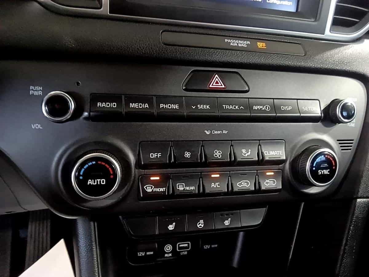 2018 Kia Sportage Ex* Cuir* Volant Chauffant* Sieges Chauffant* - Image 26