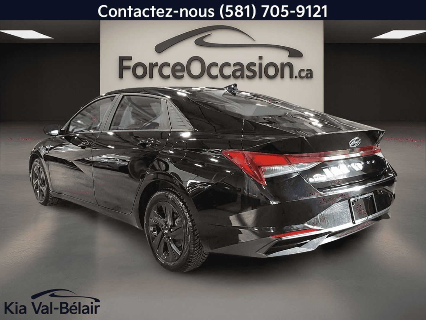 Image 10 Hyundai Elantra Preferred * Carplay * Bouton-Poussoir * Volant Chauff * 2023