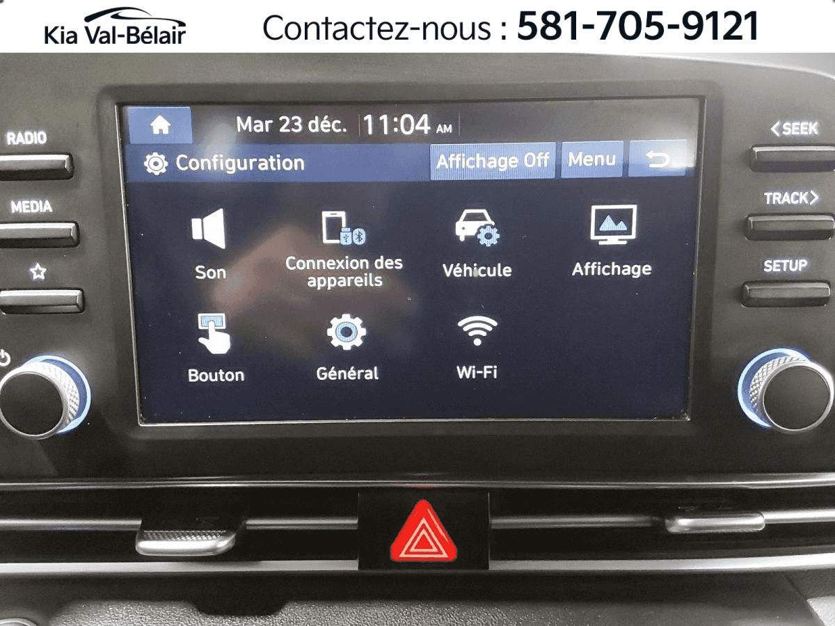 2023 Hyundai Elantra Preferred * Carplay * Bouton-Poussoir * Volant Chauff * - Image 15