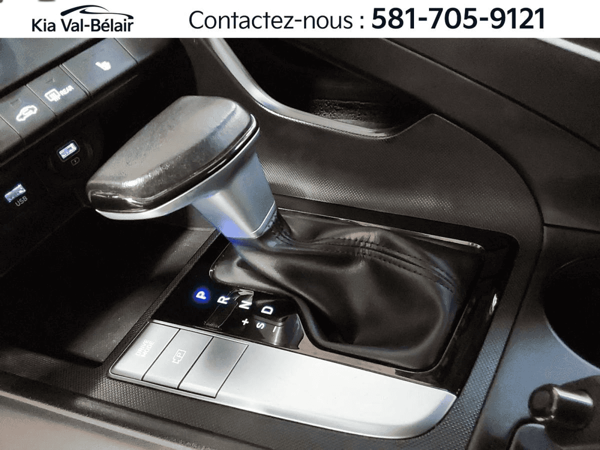 Image 17 Hyundai Elantra Preferred * Carplay * Bouton-Poussoir * Volant Chauff * 2023