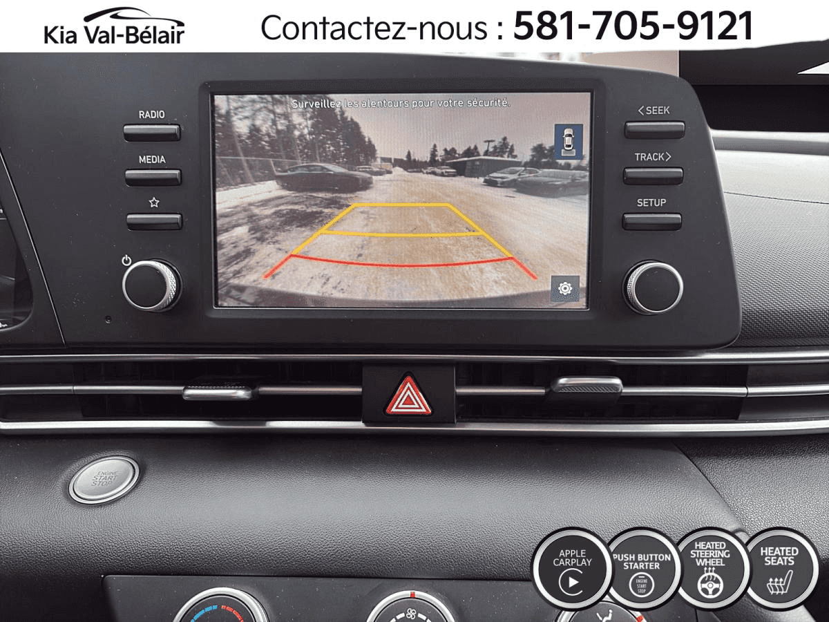 2023 Hyundai Elantra Preferred * Carplay * Bouton-Poussoir * Volant Chauff * - Image 19
